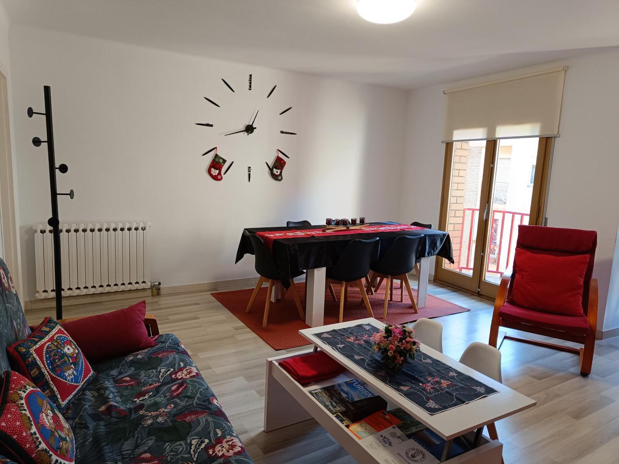 Apartamento Confort I La Seu d'Urgell Eksteriør billede